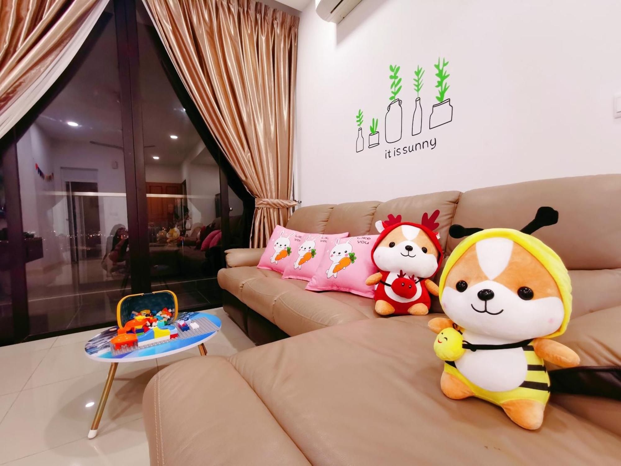 Legoland 3Min Lakeview Happyrainbowsuite 7Pax 2R2B Нусаджайя Экстерьер фото